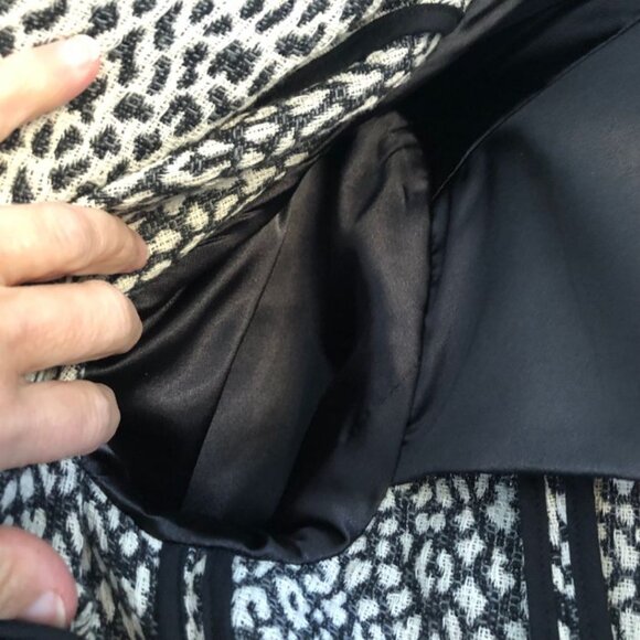 Joie Pattyn Animal Print Moto Jacket Size Small Black & Cream - Picture 8 of 10